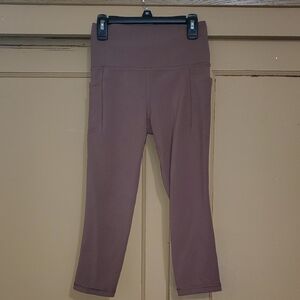 Athleta Women's Brown Capris